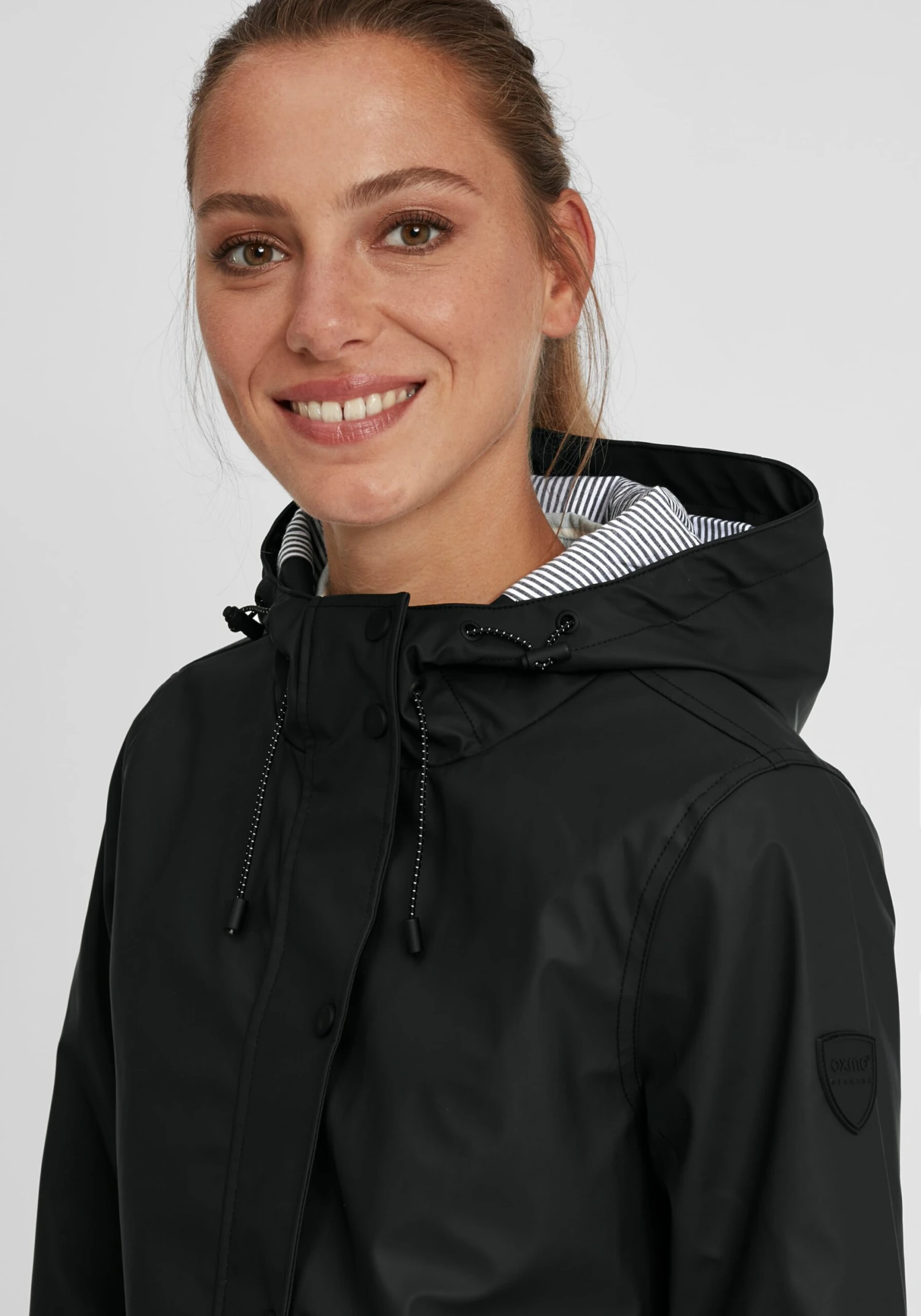 OXMO Übergangsjacken Regenjacke Becky Frauen Schwarz 5 OXMO Übergangsjacken Regenjacke Becky Frauen Schwarz – Bild 5