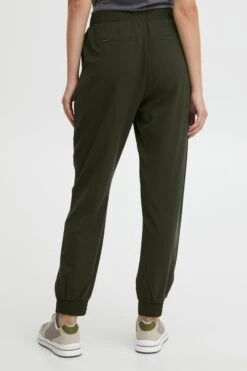 OXMO Stoffhosen Regular Jogginghose Dovi Frauen Braun -OXMO Verkaufs-Shop 0b0c312fc3e2edc99b06ea0b256614af