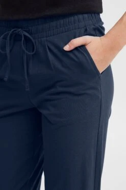 OXMO Stoffhosen Tapered Hose Oxodette Frauen Indigo -OXMO Verkaufs-Shop 0d97cc147447b5803f37c9635eccfa03