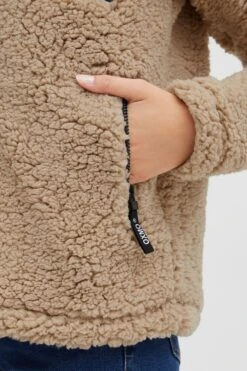 OXMO Outdoorjacken Fleecejacke Frauen Beige -OXMO Verkaufs-Shop 14c38af85f679e58406b56028eda70ce