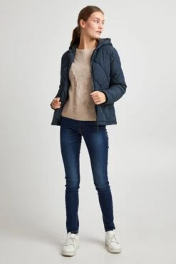 OXMO Übergangsjacken Übergangsjacke Stacie Frauen Dunkelblau -OXMO Verkaufs-Shop 1e558e7dca700b23e6581fd9035d9851