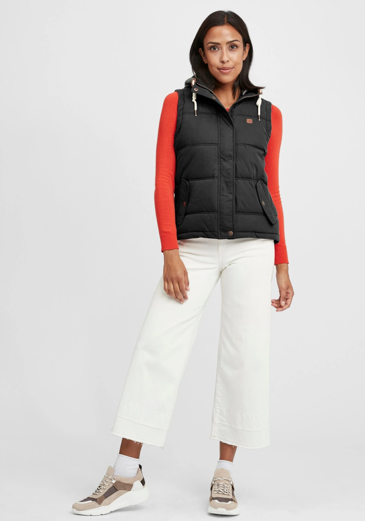 OXMO Westen Steppweste Lewonda Frauen Schwarz 3 OXMO Westen Steppweste Lewonda Frauen Schwarz – Bild 3