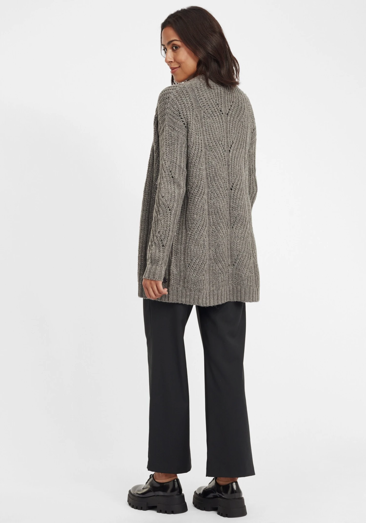 OXMO Strickjacken Strickjacke Cle Frauen Grau 4 OXMO Strickjacken Strickjacke Cle Frauen Grau – Bild 4