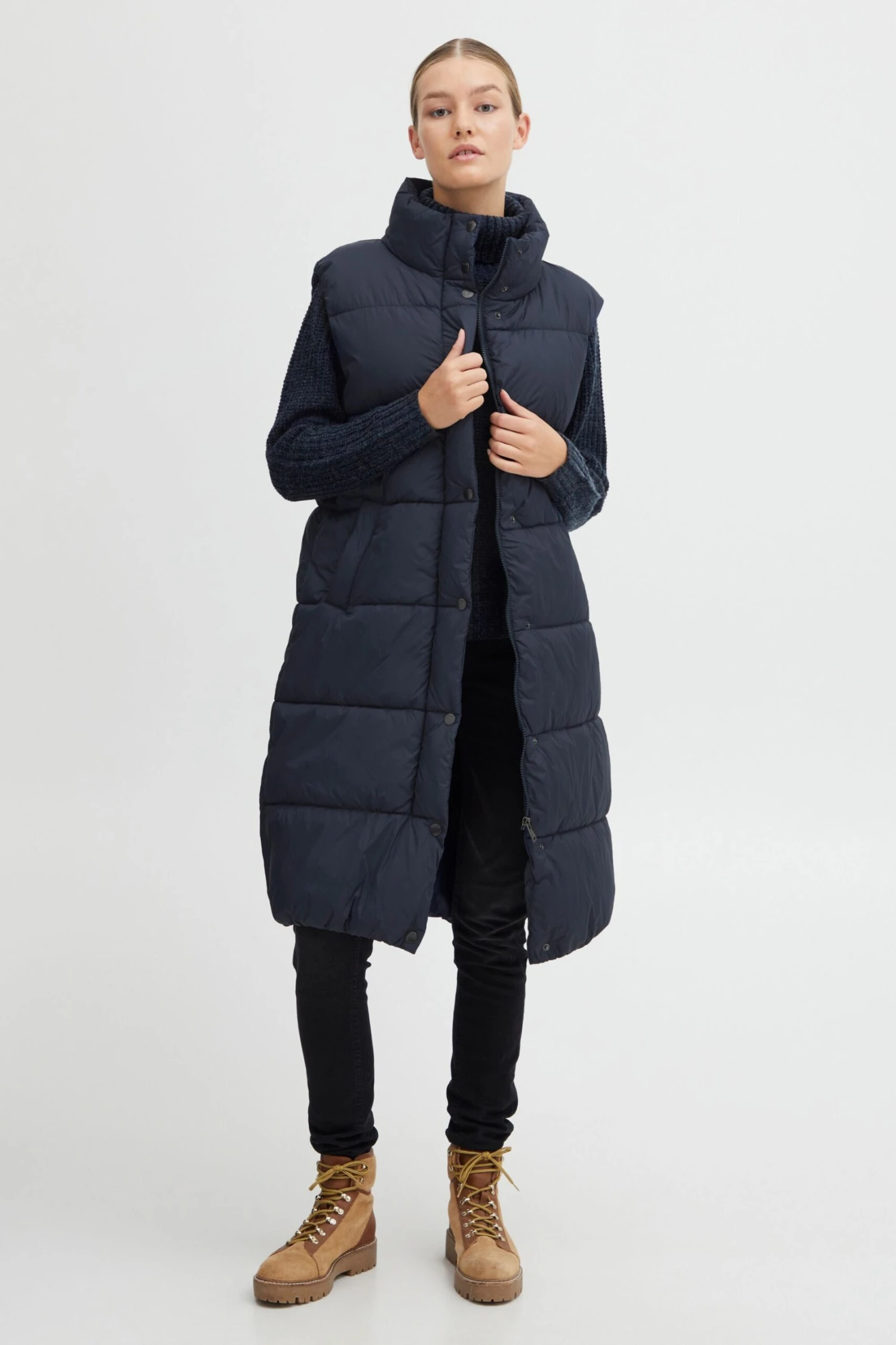 OXMO Westen Steppweste Bodani Frauen Blaumeliert 4 OXMO Westen Steppweste Bodani Frauen Blaumeliert – Bild 4