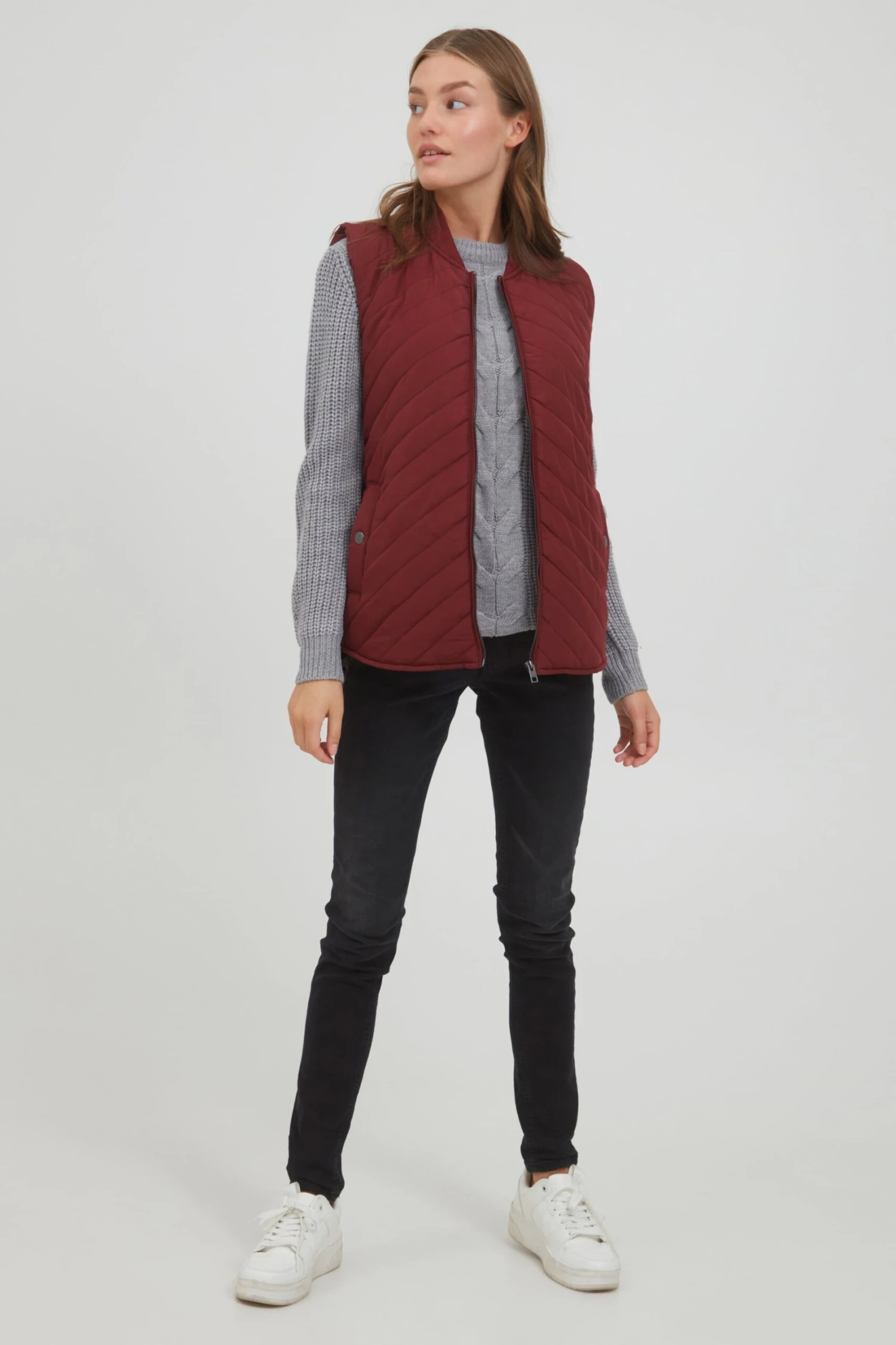 OXMO Westen Steppweste Macy Frauen Rostrot 3 OXMO Westen Steppweste Macy Frauen Rostrot – Bild 3