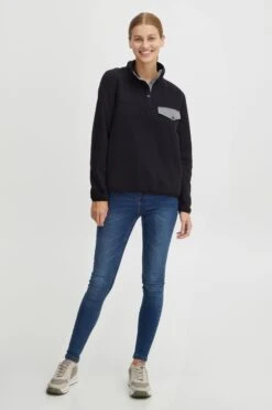 OXMO Outdoorjacken Fleecejacke Frauen Schwarz -OXMO Verkaufs-Shop 44b76d70e5325ed92fadfea57e550b97