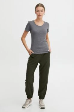 OXMO Stoffhosen Regular Jogginghose Dovi Frauen Braun -OXMO Verkaufs-Shop 464809e9e94b85fb863cce63ce34f1ab