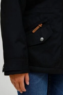 OXMO Übergangsjacken Kurzjacke BELISSA Frauen Schwarz -OXMO Verkaufs-Shop 469f98459e4df9e746bc6557a59c6cff