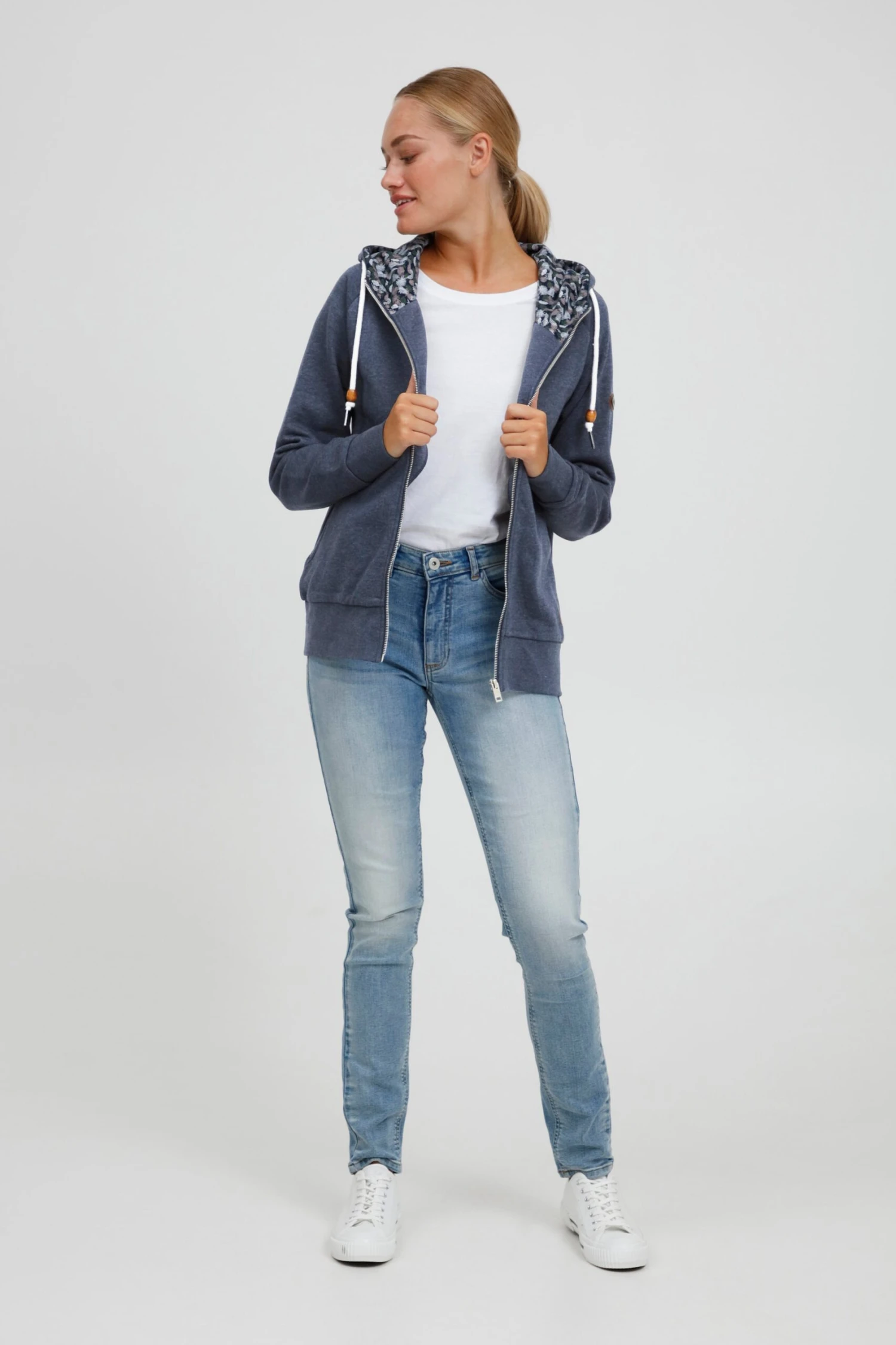 OXMO Sweatjacken Kapuzensweatjacke ULLA Frauen Dunkelblau 3 OXMO Sweatjacken Kapuzensweatjacke ULLA Frauen Dunkelblau – Bild 3