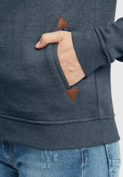 OXMO Sweatjacken Kapuzensweatjacke Vicky Frauen Blau / Dunkelblau -OXMO Verkaufs-Shop 4b82bbfdd43be4933229b5fbf44a9cfd