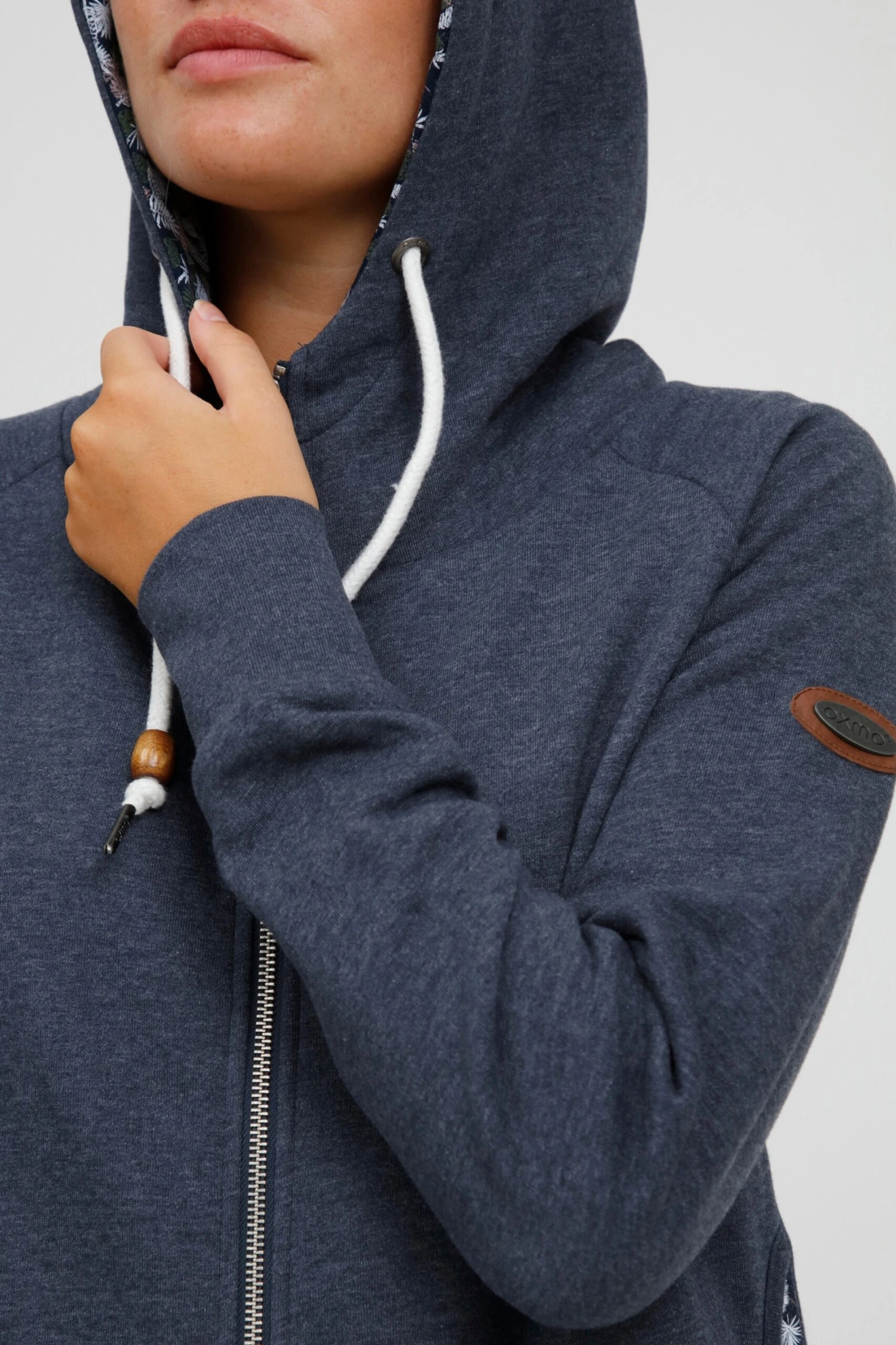 OXMO Sweatjacken Kapuzensweatjacke ULLA Frauen Dunkelblau 5 OXMO Sweatjacken Kapuzensweatjacke ULLA Frauen Dunkelblau – Bild 5