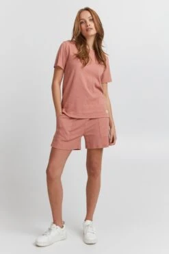 OXMO Hosen Regular Shorts Wim Frauen Pink -OXMO Verkaufs-Shop 57e0cafbd0efdd32c4a89fe3045aea65