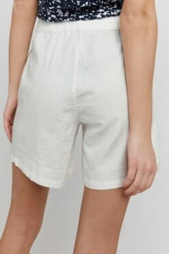 OXMO Shorts Loosefit Hose Algea Frauen Offwhite 11 OXMO Shorts Loosefit Hose Algea Frauen Offwhite -OXMO Verkaufs-Shop 59ac5268f01cdfaf7789c656df9eba23