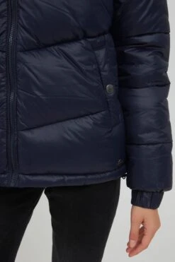 OXMO Winterjacken Steppjacke TABEA Frauen Dunkelblau 11 OXMO Winterjacken Steppjacke TABEA Frauen Dunkelblau -OXMO Verkaufs-Shop 61006396cf3aa4025a4ca1c503a2e50d