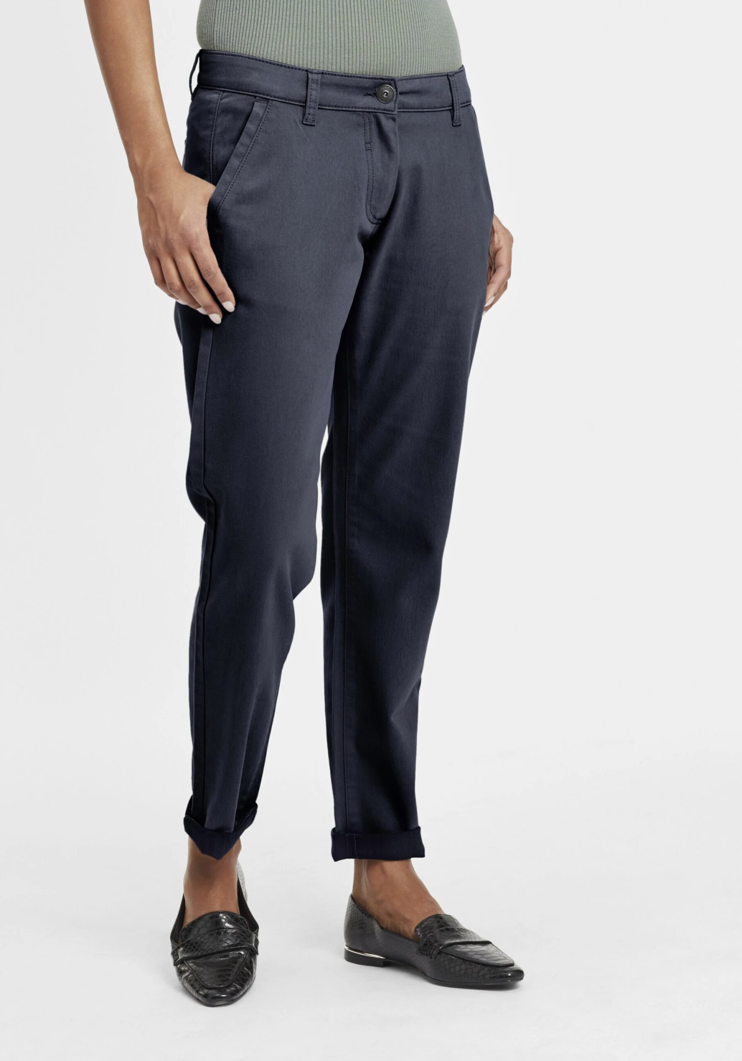 OXMO Chinos Regular Chinohose Doneta Frauen Blau / Dunkelblau 2 OXMO Chinos Regular Chinohose Doneta Frauen Blau / Dunkelblau – Bild 2