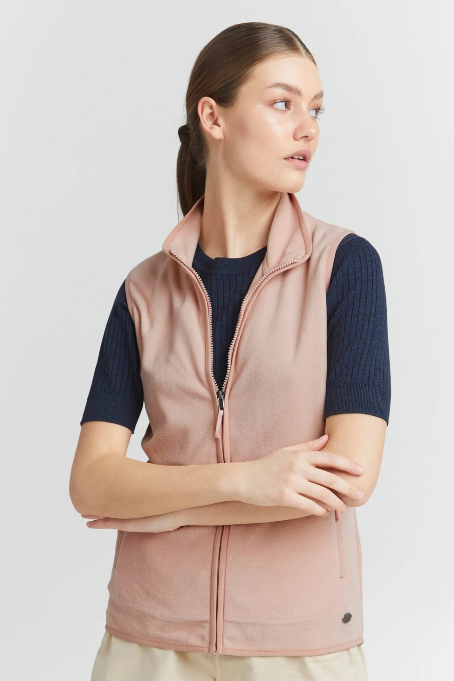 OXMO Westen Fleeceweste Ragnara Frauen Rosa 2 OXMO Westen Fleeceweste Ragnara Frauen Rosa – Bild 2