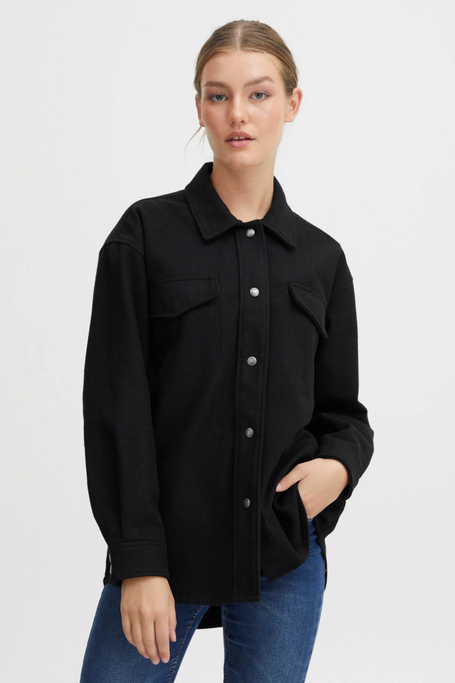 OXMO Übergangsjacken Übergangsjacke Valen Frauen Schwarz 2 OXMO Übergangsjacken Übergangsjacke Valen Frauen Schwarz – Bild 2