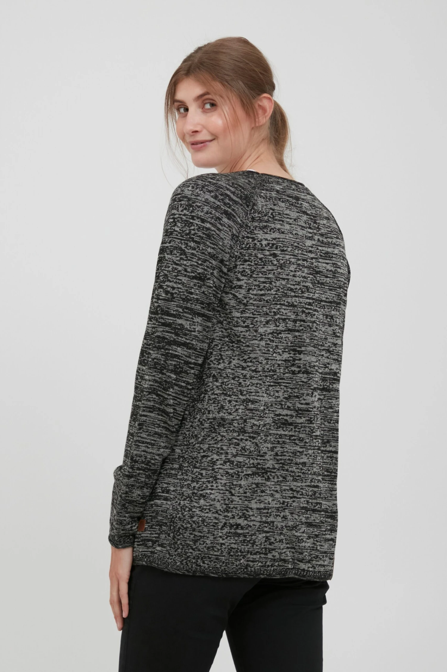 OXMO Strickjacken Strickjacke Danila Frauen Schwarz 4 OXMO Strickjacken Strickjacke Danila Frauen Schwarz – Bild 4