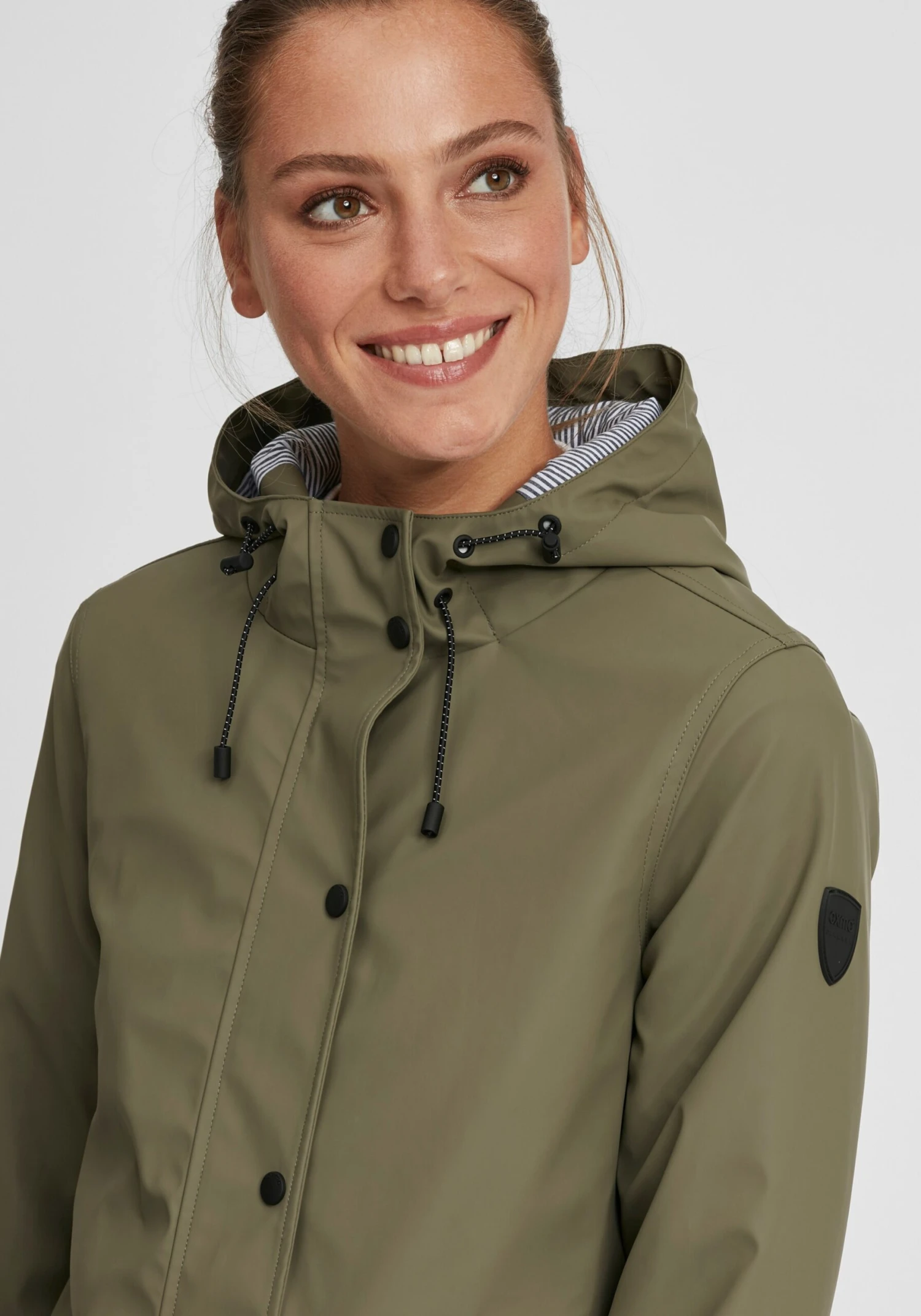 OXMO Übergangsjacken Regenjacke Becky Frauen Grün / Oliv 5 OXMO Übergangsjacken Regenjacke Becky Frauen Grün / Oliv – Bild 5