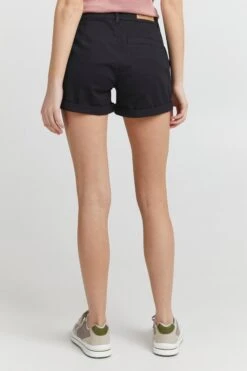 OXMO Shorts Regular Chinoshorts Piera Frauen Schwarz -OXMO Verkaufs-Shop a8d6dc8e58a705b9b942a0e38885937a