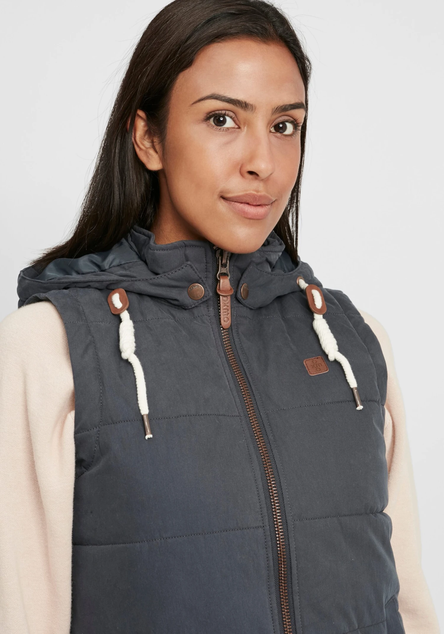 OXMO Westen Kurzweste Lew Frauen Blau 6 OXMO Westen Kurzweste Lew Frauen Blau – Bild 6