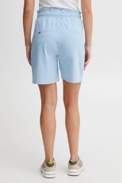 OXMO Hosen Regular Shorts Daniella Frauen Hellblau 8 OXMO Hosen Regular Shorts Daniella Frauen Hellblau -OXMO Verkaufs-Shop b63f716d42a29564646535d8461168fa
