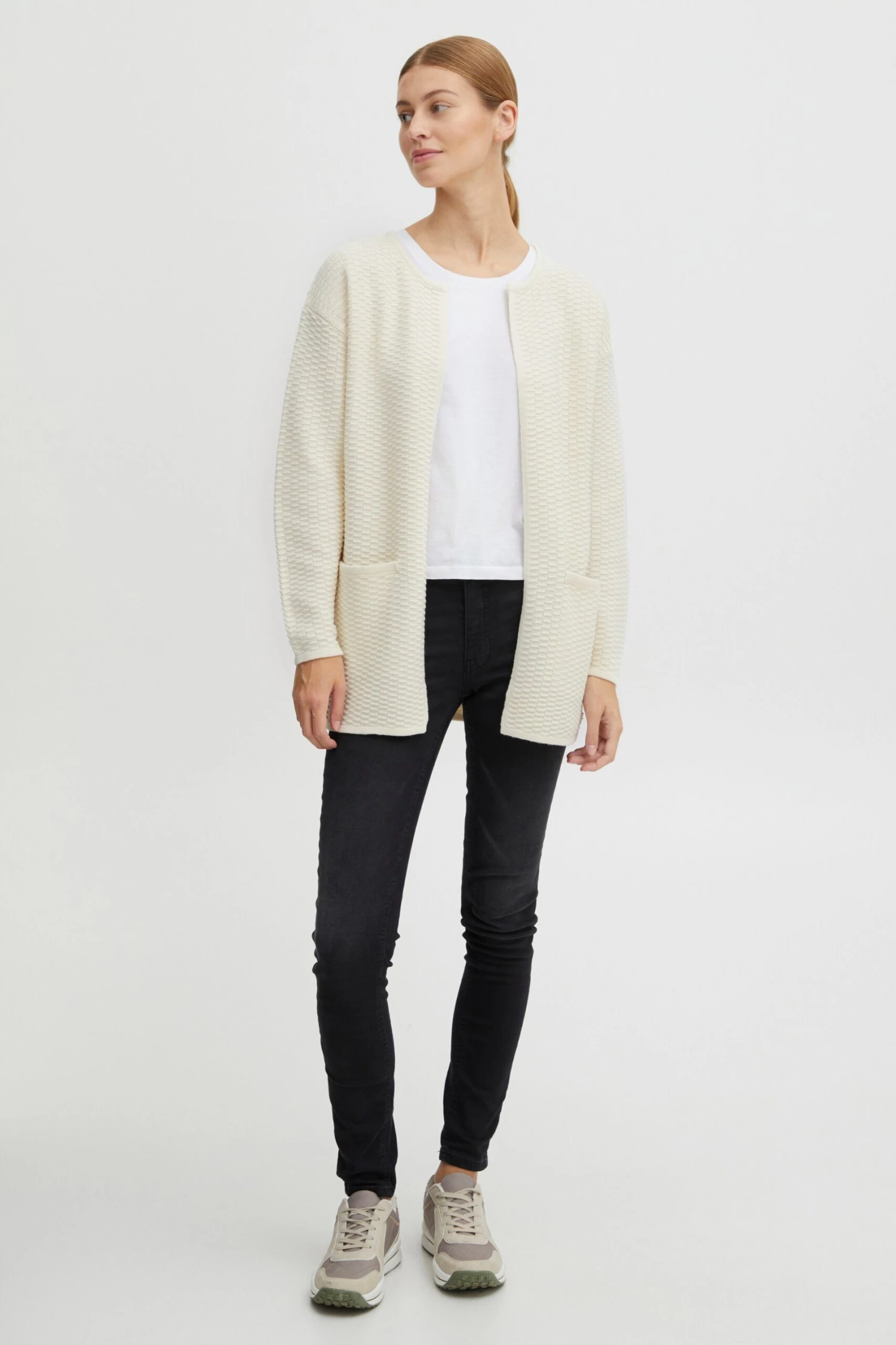 OXMO Strickjacken Strickjacke Frauen Beige 3 OXMO Strickjacken Strickjacke Frauen Beige – Bild 3