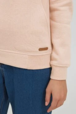 OXMO Feinstrickpullover Hoodie Vimpa Frauen Pastellorange -OXMO Verkaufs-Shop c00336586e977704d2cf305cceaddd66