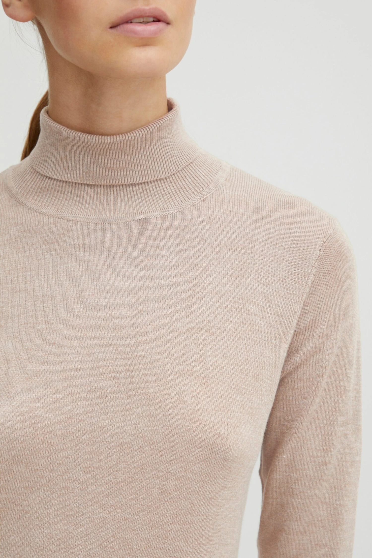 OXMO Rollkragenpullover Pullover Frauen Beige 5 OXMO Rollkragenpullover Pullover Frauen Beige – Bild 5