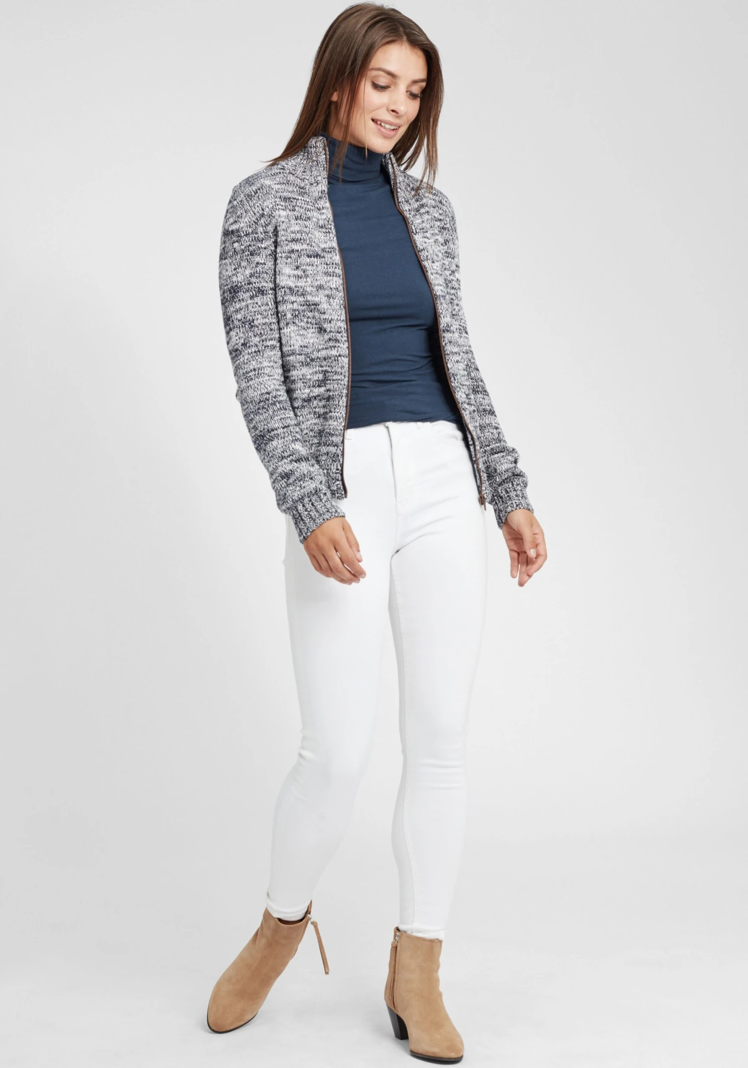 OXMO Strickjacken Strickjacke Phenix Frauen Blau / Grau 3 OXMO Strickjacken Strickjacke Phenix Frauen Blau / Grau – Bild 3