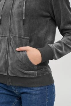 OXMO Sweatjacken Kapuzensweatjacke NICKY Frauen Grau / Dunkelgrau 11 OXMO Sweatjacken Kapuzensweatjacke NICKY Frauen Grau / Dunkelgrau -OXMO Verkaufs-Shop ddf96e188449b7507a4bc286a94968ec