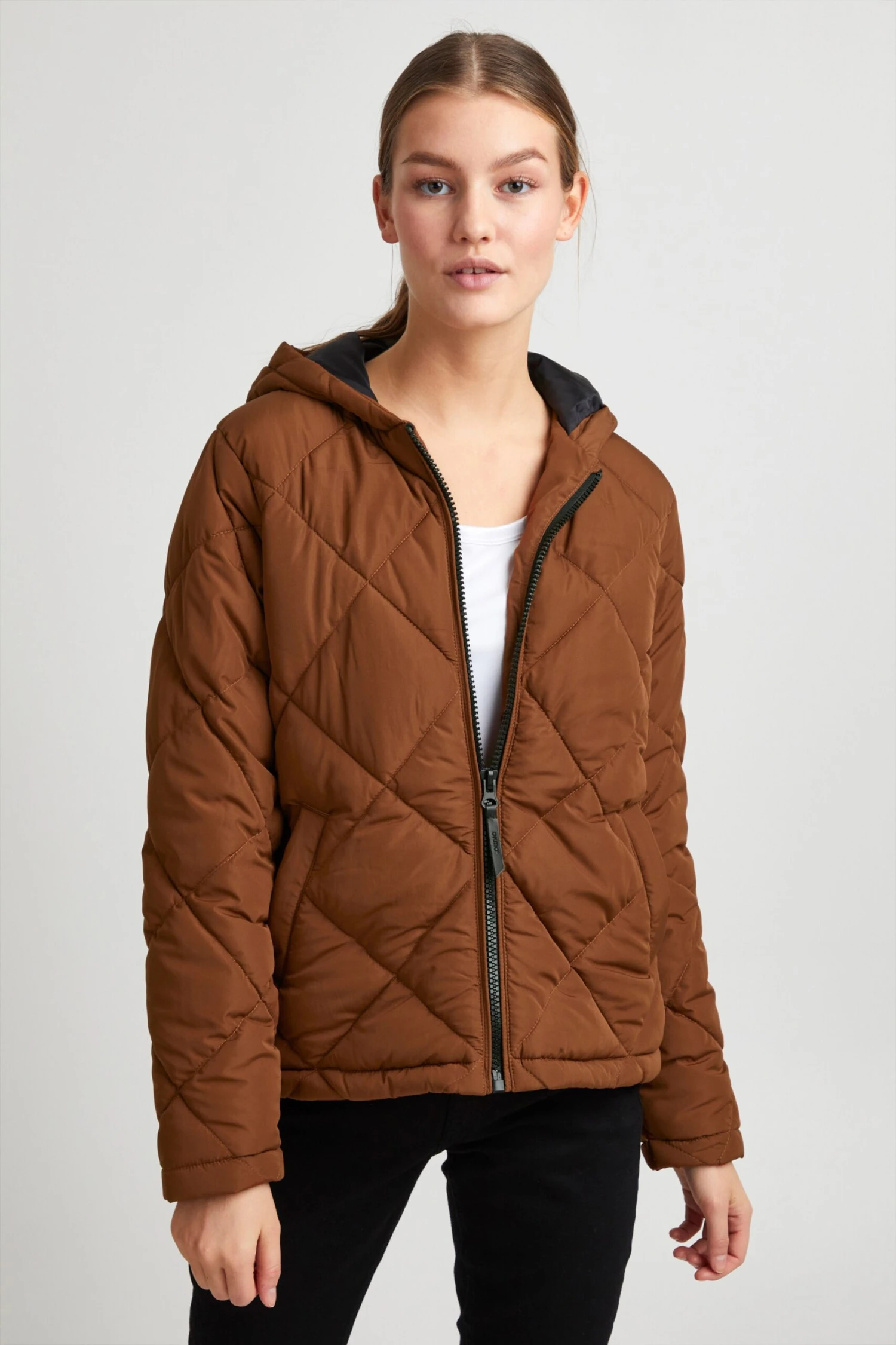 OXMO Übergangsjacken Übergangsjacke Stacie Frauen Braun 2 OXMO Übergangsjacken Übergangsjacke Stacie Frauen Braun – Bild 2