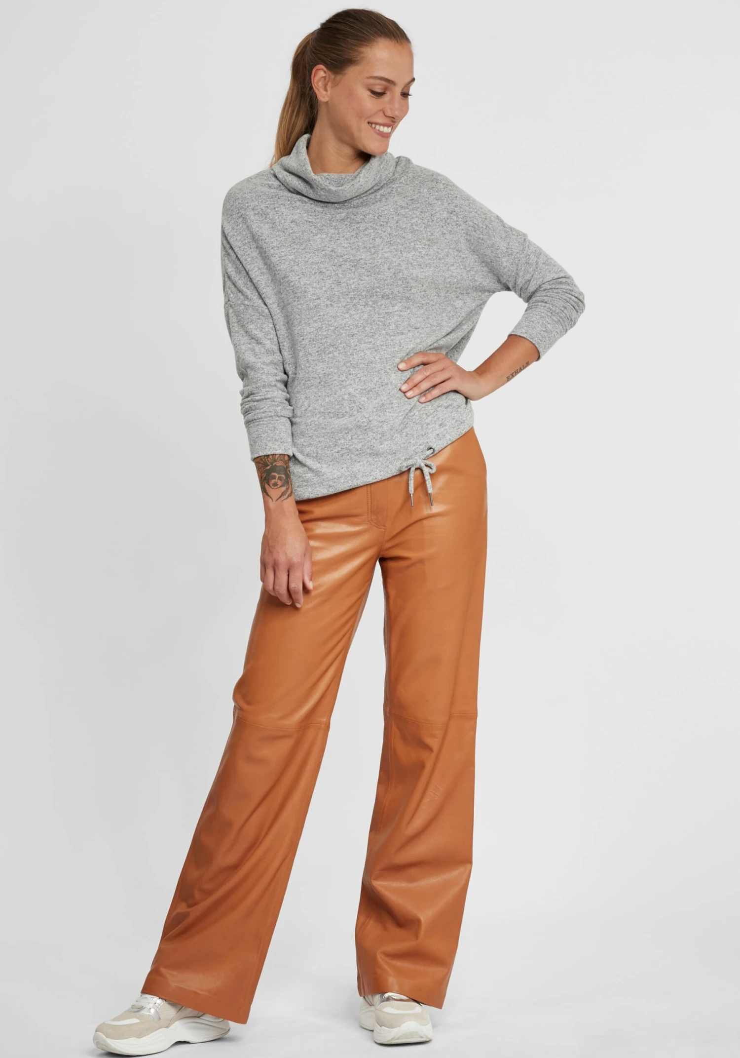 OXMO Pullover Hoodie Belma Frauen Grau 3 OXMO Pullover Hoodie Belma Frauen Grau – Bild 3