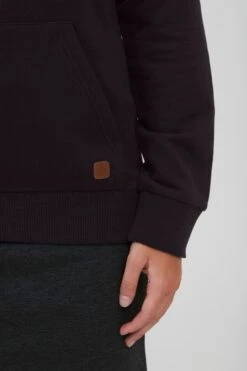 OXMO Hoodies Hoodie Julia Pile Frauen Schwarz -OXMO Verkaufs-Shop f32d3dc6c228f0a1e2ae6d4c43962333