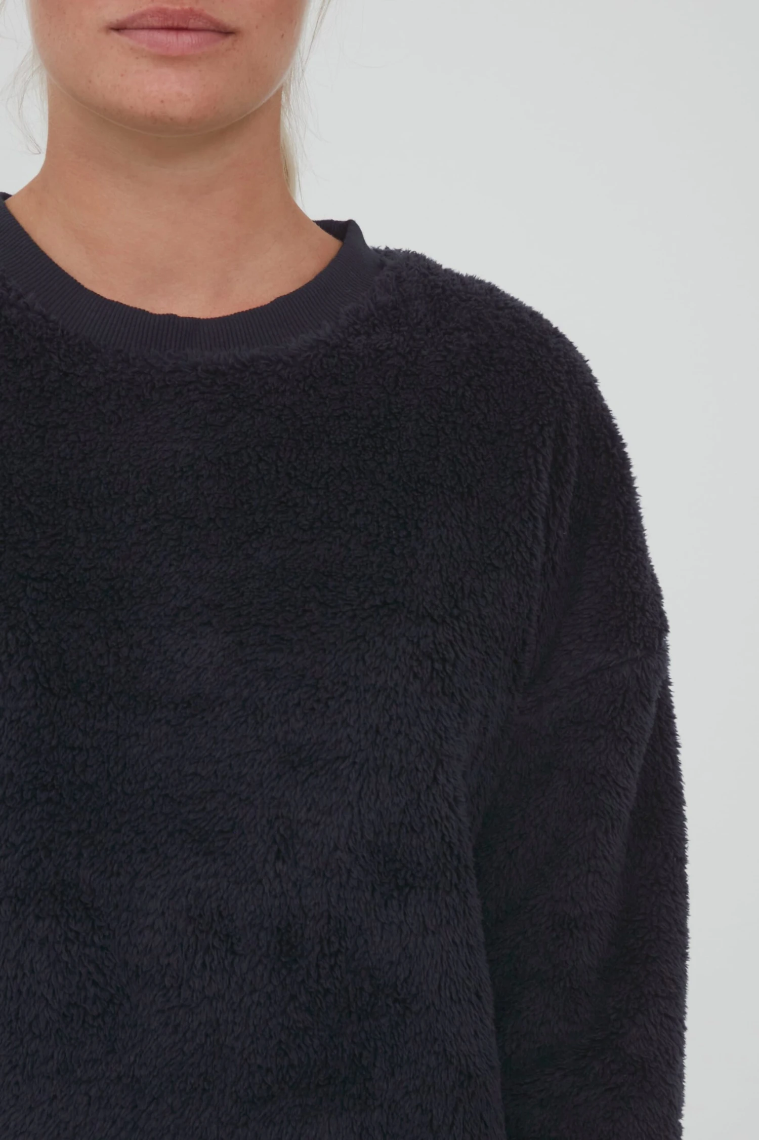 OXMO Pullover Rundhalspullover ANNICA Frauen Dunkelblau 5 OXMO Pullover Rundhalspullover ANNICA Frauen Dunkelblau – Bild 5